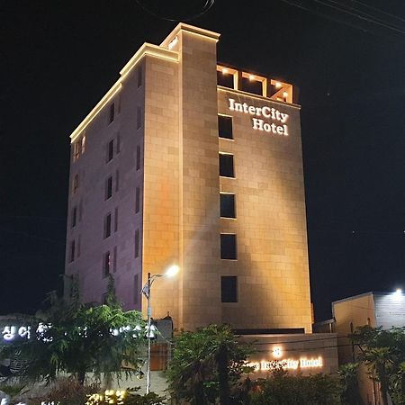 Jinhae Intercity Hotel Чханвон Экстерьер фото
